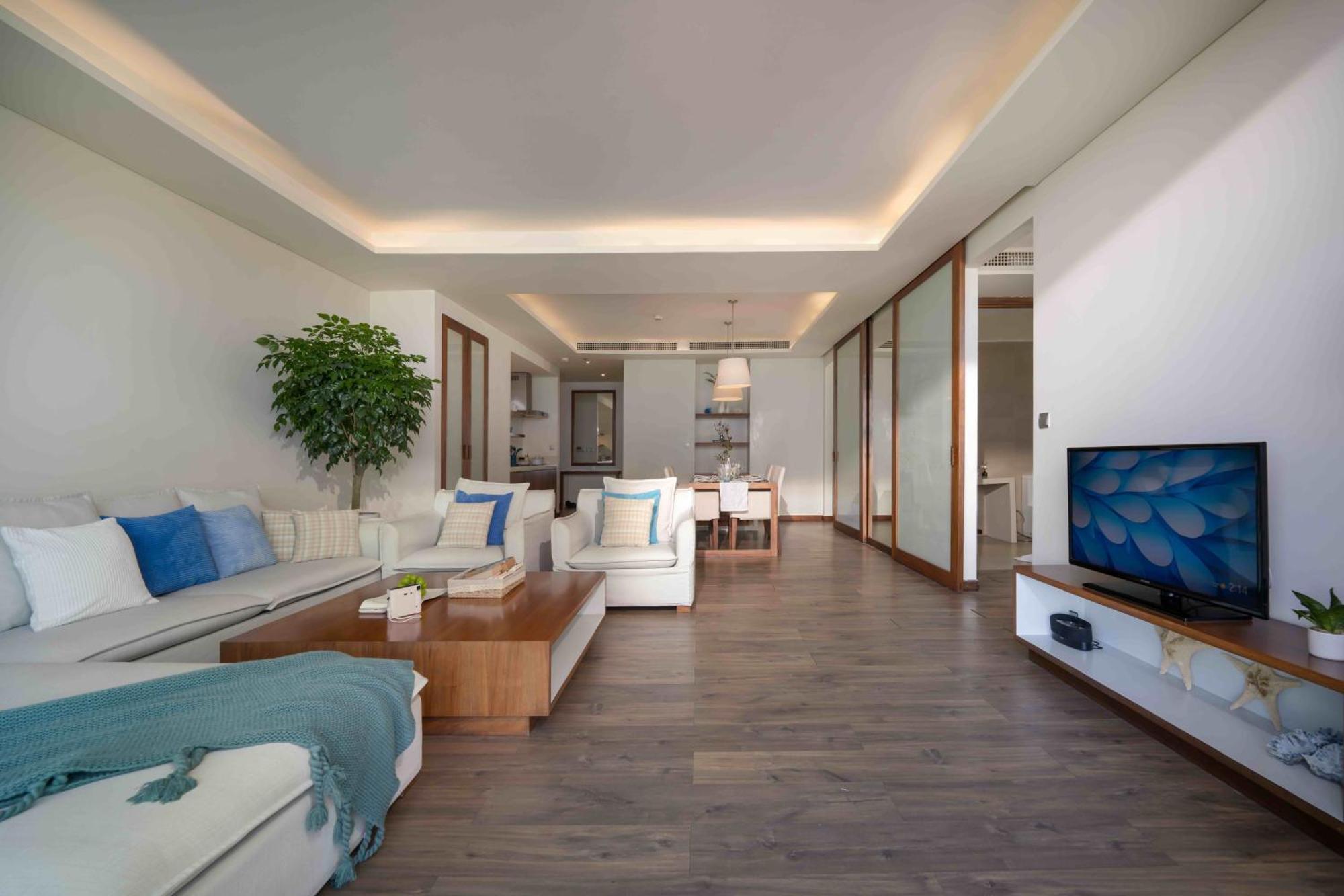 Stunning Apartments Across My Khe Beach ! Rooftop Pool & Gym Дананг Экстерьер фото